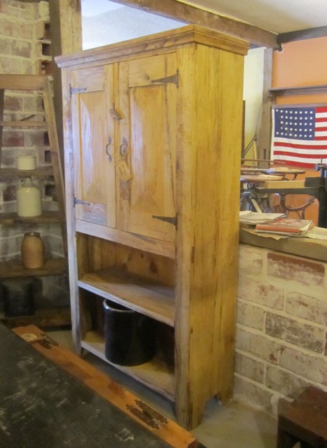 Pail Cupboard (Hackberry)