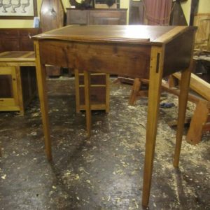 Stand Up Writing Desk